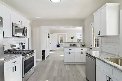 20-22 Gay Terrace, West Springfield, MA 01089 - Photo 3