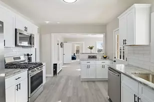 20-22 Gay Terrace, West Springfield, MA 01089 - Photo 3