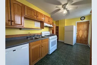 26 Saint James St #26, Newton, MA 02458 - Photo 1