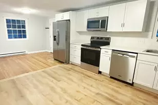 264 Greene St, North Andover, MA 01854 - Photo 5