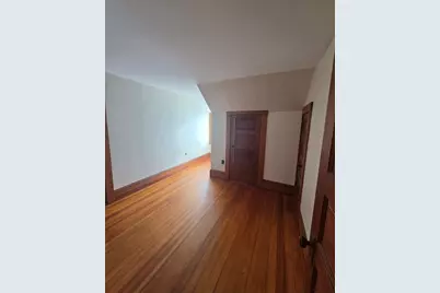 7 1/2 Hancock St #2, Salem, MA 01970 - Photo 5