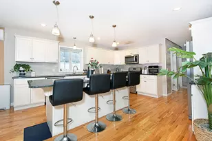 108 Birchland Ave, Springfield, MA 01119 - Photo 17