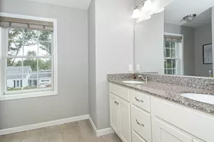 108 Birchland Ave, Springfield, MA 01119 - Photo 29