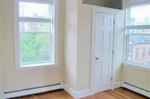 55 Phillips St, Boston, MA 02114 - Photo 5