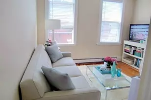 55 Phillips St, Boston, MA 02114 - Photo 3