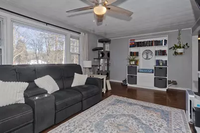 117 Sibley Ave, West Springfield, MA 01089 - Photo 15