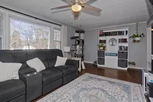 117 Sibley Ave, West Springfield, MA 01089 - Photo 15