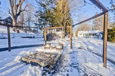 117 Sibley Ave, West Springfield, MA 01089 - Photo 41