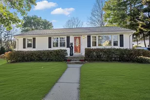 117 Sibley Ave, West Springfield, MA 01089 - Photo 1