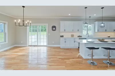 350 Parker St, East Longmeadow, MA 01028 - Photo 9