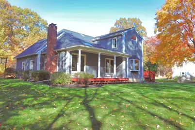 17 Fairway Ln, Medway, MA 02053 - Photo 3