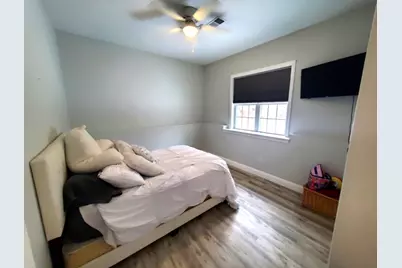 725 Auburn St, Whitman, MA 02382 - Photo 21