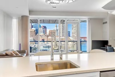 22 Liberty Dr #7M, Boston, MA 02210 - Photo 3