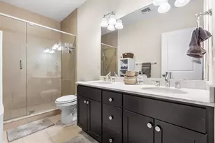 7 Burgoyne St, Boston, MA 02124 - Photo 17