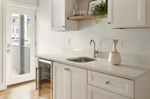 2 Pacific St, Boston, MA 02127 - Photo 19