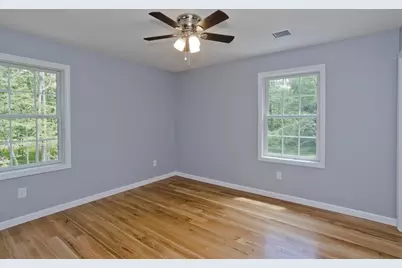 102 Swan, Ludlow, MA 01056 - Photo 25