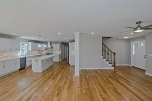 102 Swan, Ludlow, MA 01056 - Photo 15