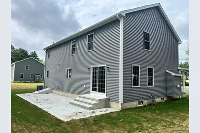 102 Swan, Ludlow, MA 01056 - Photo 39