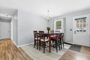 32 Homestead Ave, Greenfield, MA 01301 - Photo 9