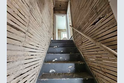 56 Liberty St, North Adams, MA 01247 - Photo 15