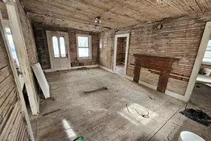 56 Liberty St, North Adams, MA 01247 - Photo 21