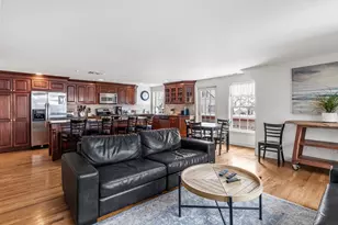 26 Central St, Manchester by the Sea, MA 01944 - Photo 9