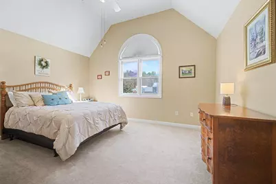 79 Country Club Dr, Northbridge, MA 01588 - Photo 29