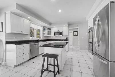 79 Country Club Dr, Northbridge, MA 01588 - Photo 11