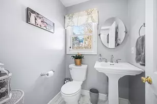 79 Country Club Dr, Northbridge, MA 01588 - Photo 17