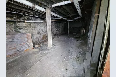 24 Spring St, North Adams, MA 01247 - Photo 23