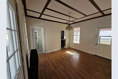 24 Spring St, North Adams, MA 01247 - Photo 15