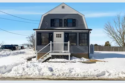 11 Boylston St, Acushnet, MA 02743 - Photo 3