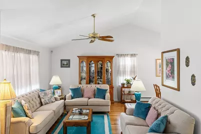 69 Santoro Rd, Worcester, MA 01606 - Photo 5