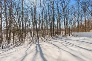 69 Santoro Rd, Worcester, MA 01606 - Photo 35