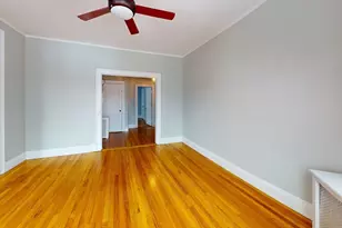 79 Thatcher St, Brookline, MA 02446 - Photo 9