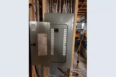 136 Dean St, Taunton, MA 02780 - Photo 9