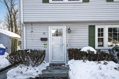 15 Flagg Cir, Waltham, MA 02453 - Photo 3