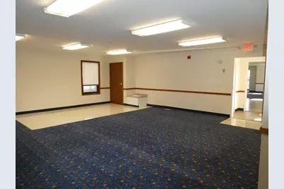 445 Faunce Corner Rd, Dartmouth, MA 02747 - Photo 7