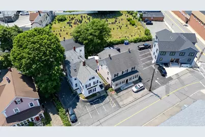 7 Prospect St, Woburn, MA 01801 - Photo 35