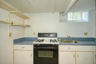 7 Prospect St, Woburn, MA 01801 - Photo 9