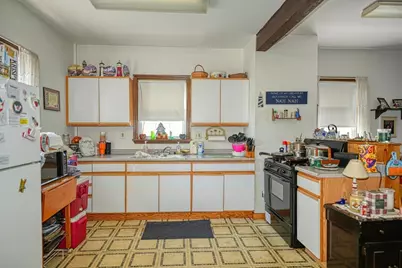 7 Prospect St, Woburn, MA 01801 - Photo 19