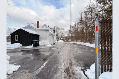 28 Eastford Road, Southbridge, MA 01550 - Photo 25