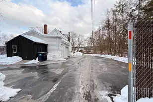 28 Eastford Rd, Southbridge, MA 01550 - Photo 25