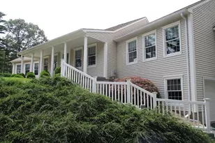 3 Frost Ln, Hadley, MA 01035 - Photo 3