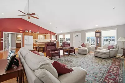 3 Frost Ln, Hadley, MA 01035 - Photo 7