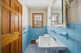 105 Edgewater Rd, Agawam, MA 01001 - Photo 19