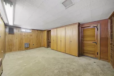 105 Edgewater Rd, Agawam, MA 01001 - Photo 35