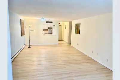 32 Whites Ave #E442, Watertown, MA 02472 - Photo 3