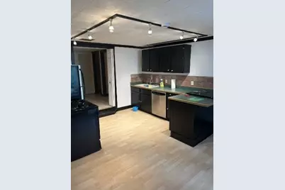 14 1st Ave #1, Dudley, MA 01571 - Photo 1