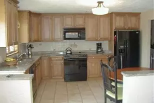 6 Glover Rd, Revere, MA 02151 - Photo 5